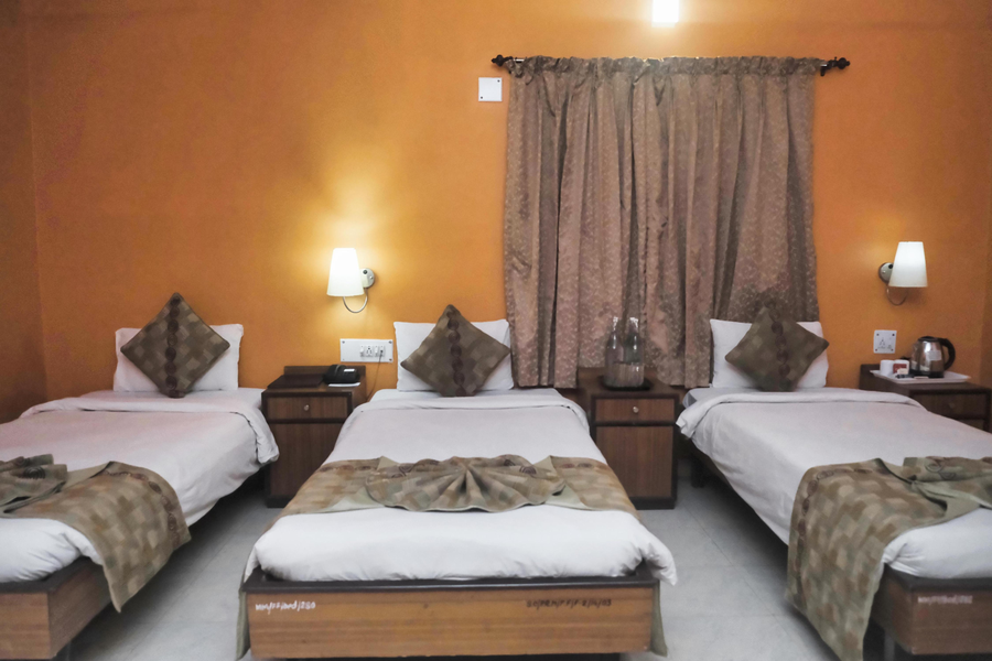 hotel sonar bangla mukutmanipur