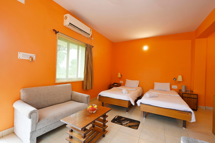 hotel sonar bangla mukutmanipur