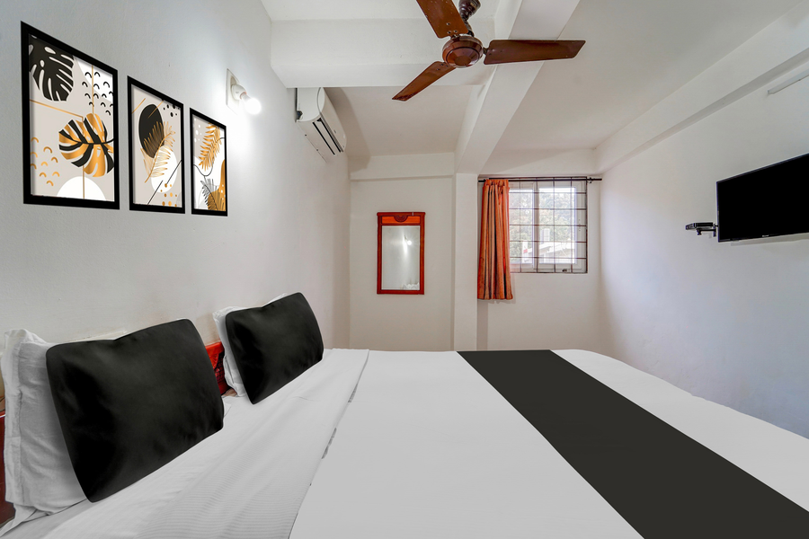 townhouse oak thiruvallam lakeview formerly travancore island resort