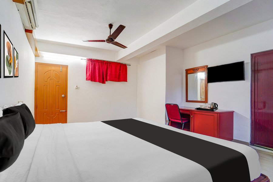 townhouse oak thiruvallam lakeview formerly travancore island resort