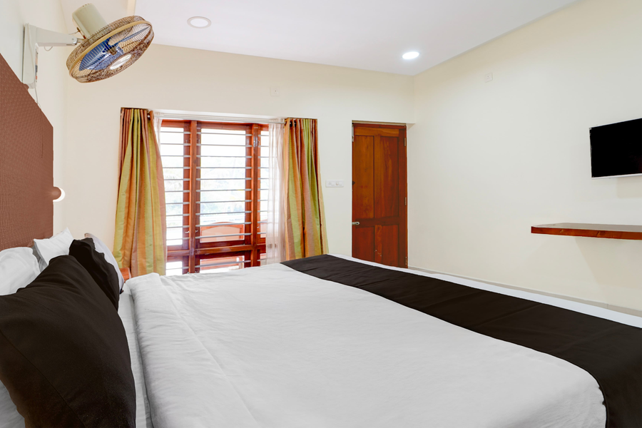 townhouse oak thiruvallam lakeview formerly travancore island resort
