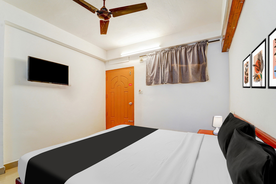 townhouse oak thiruvallam lakeview formerly travancore island resort