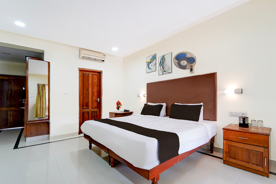 townhouse oak thiruvallam lakeview formerly travancore island resort