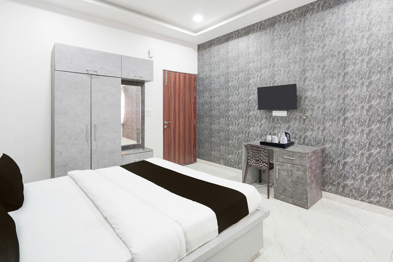 super hotel o mandhana formerly hotel ashoka