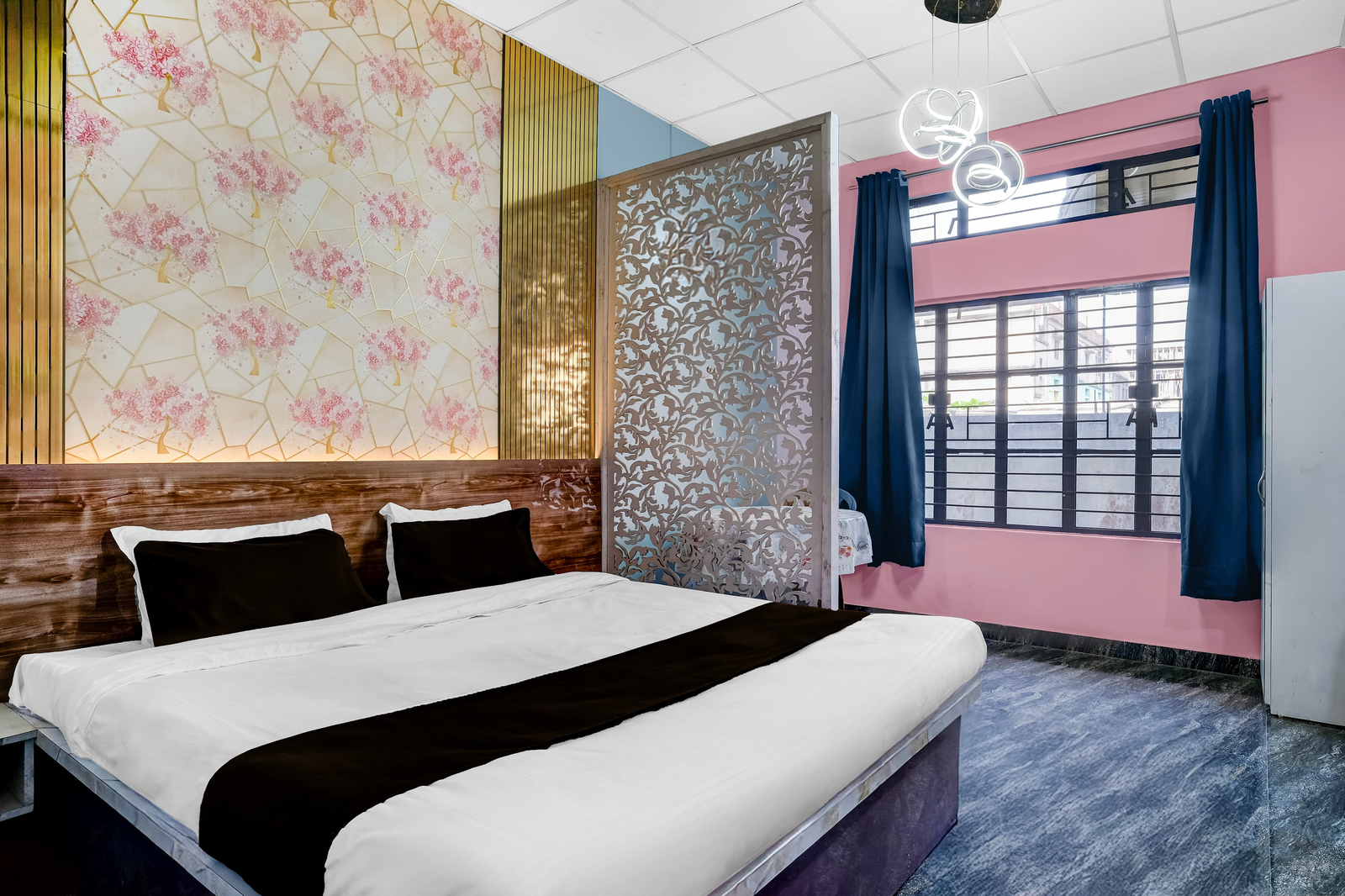 super collection o jalukbari bus stand formerly velvet stay