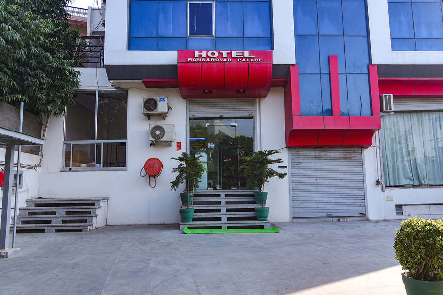 via mansarovar palace