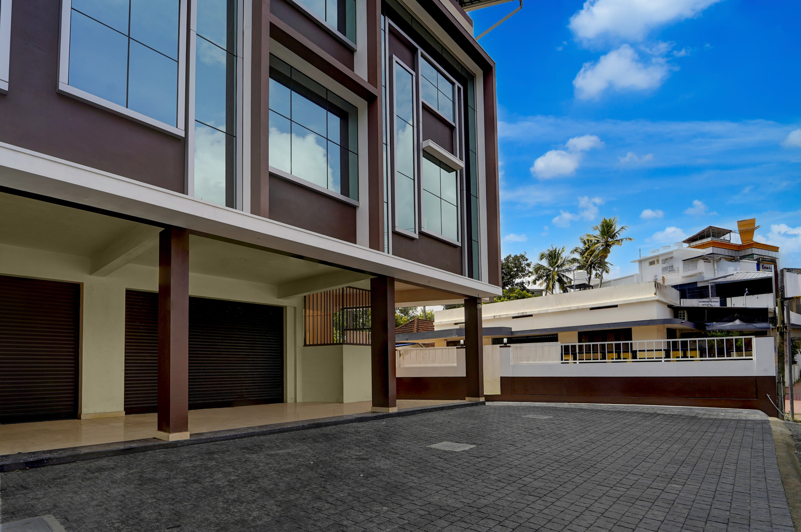 hotel o engineering college sreekaryam formerly b s plaza