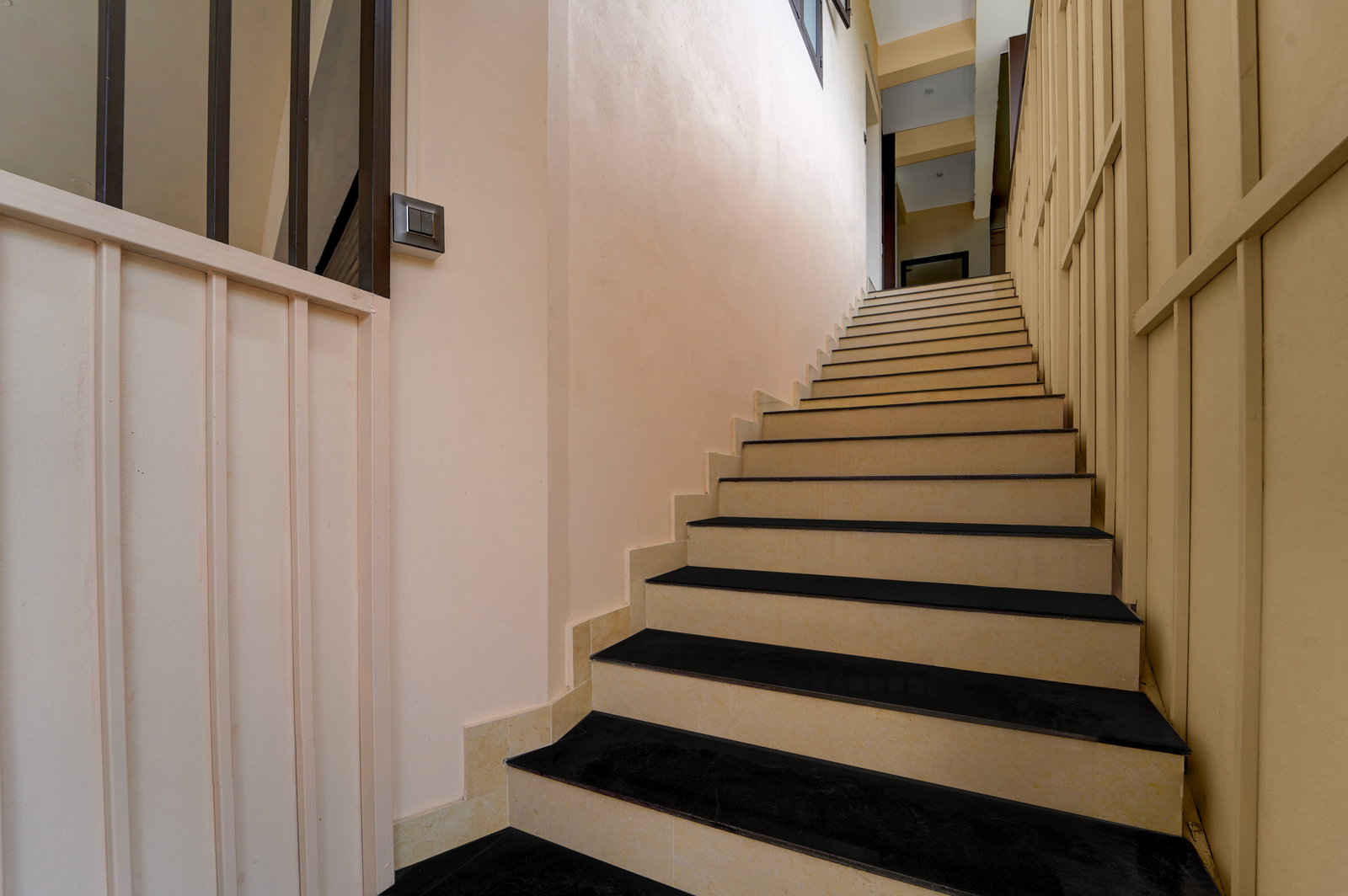 hotel o engineering college sreekaryam formerly b s plaza