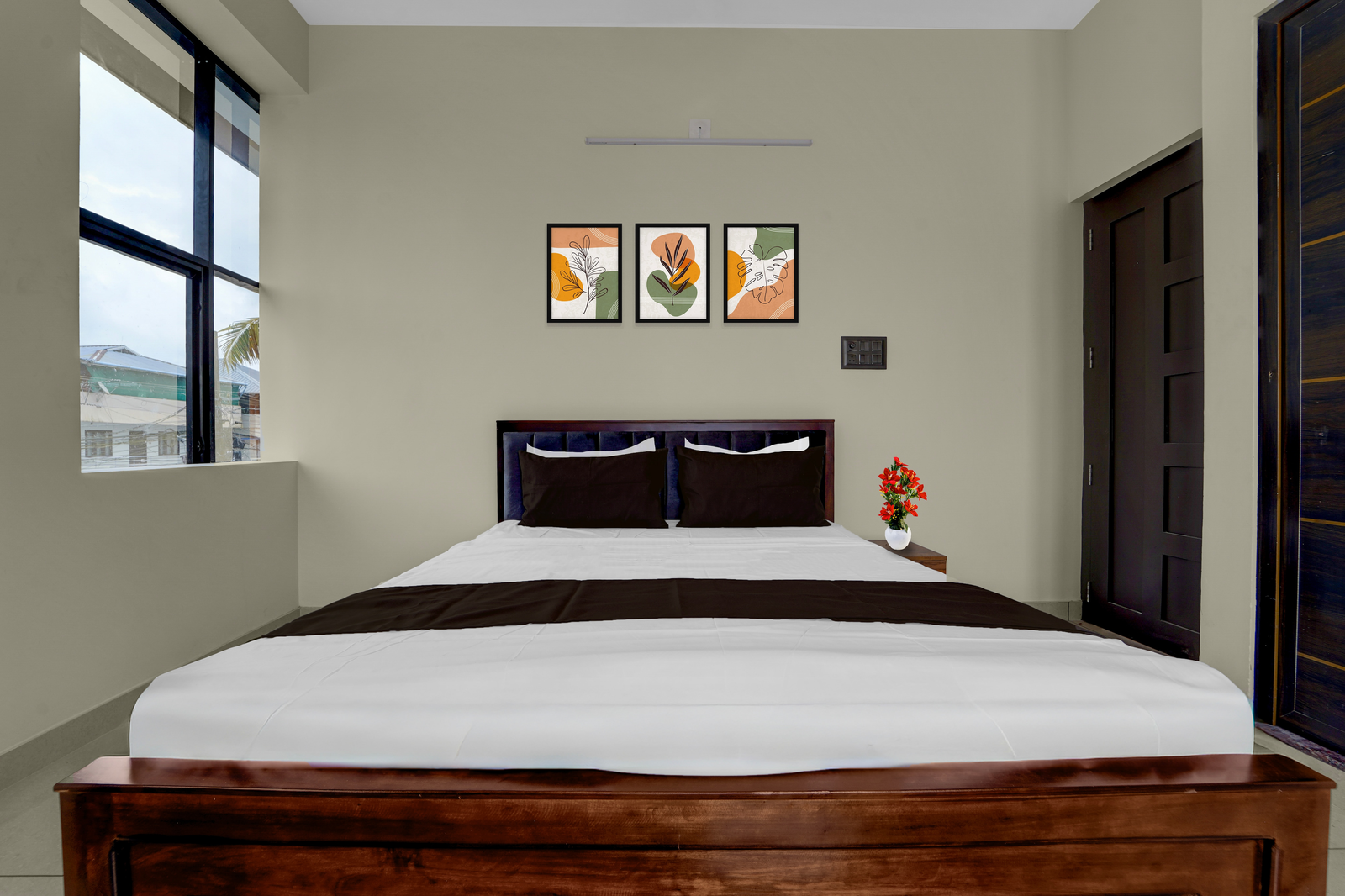 hotel o engineering college sreekaryam formerly b s plaza