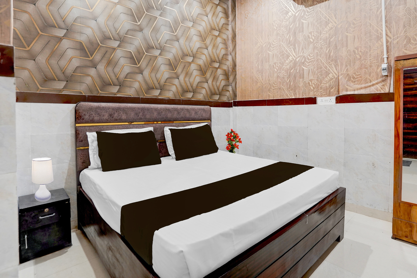 super hotel o brij ghat mukteshwar formerly brijwasi guest house