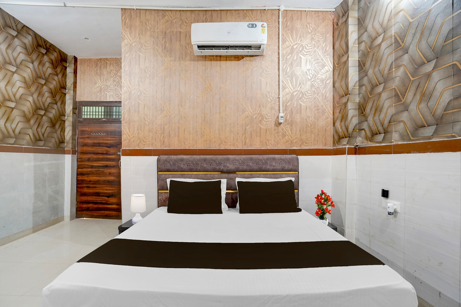 super hotel o brij ghat mukteshwar formerly brijwasi guest house