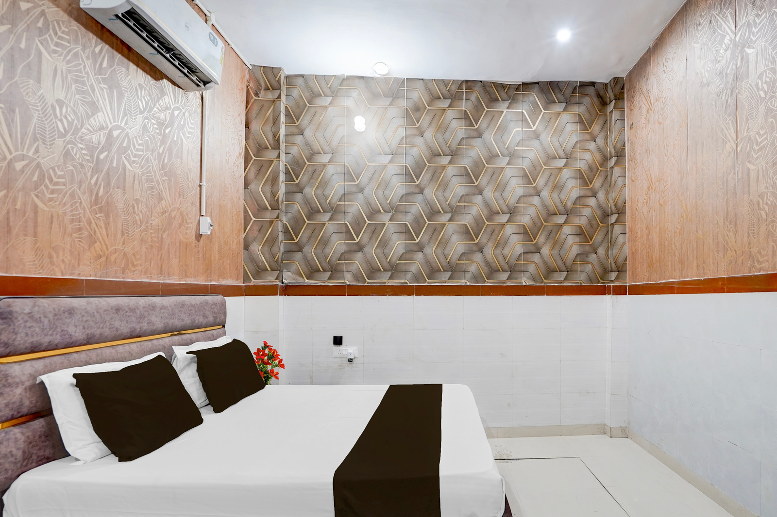 super hotel o brij ghat mukteshwar formerly brijwasi guest house