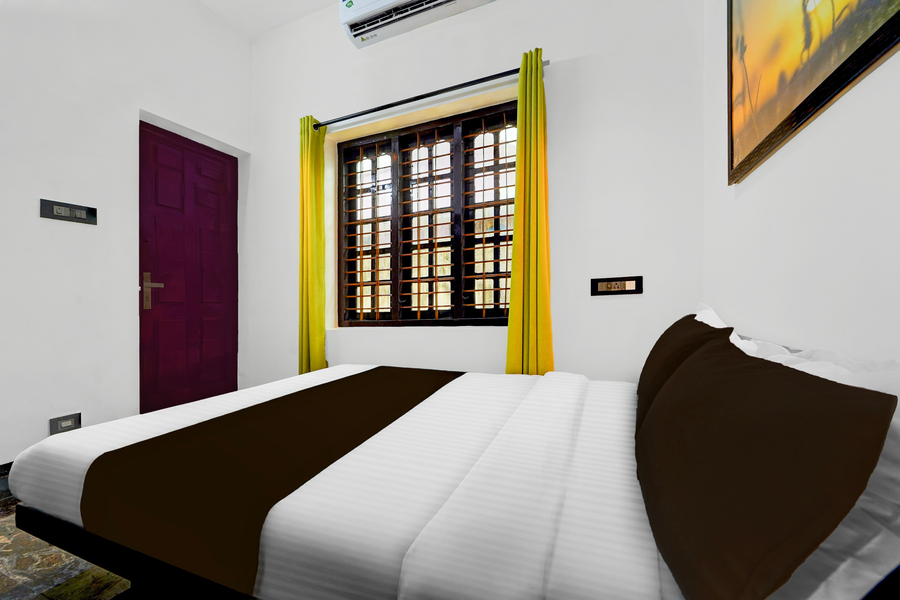 hotel o kazhakuttam railway station formerly graceful stay