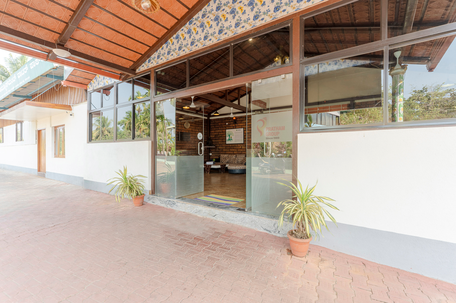 Treebo Pratham Inn Water Park Resort With Swimming Pool,,3 star