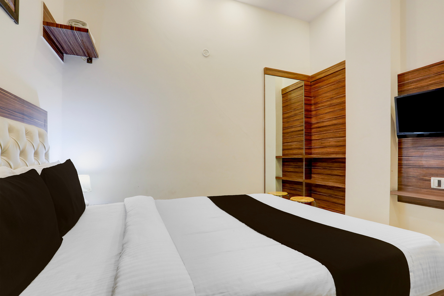 super collection o haldwani railway junction formerly hotel kanta