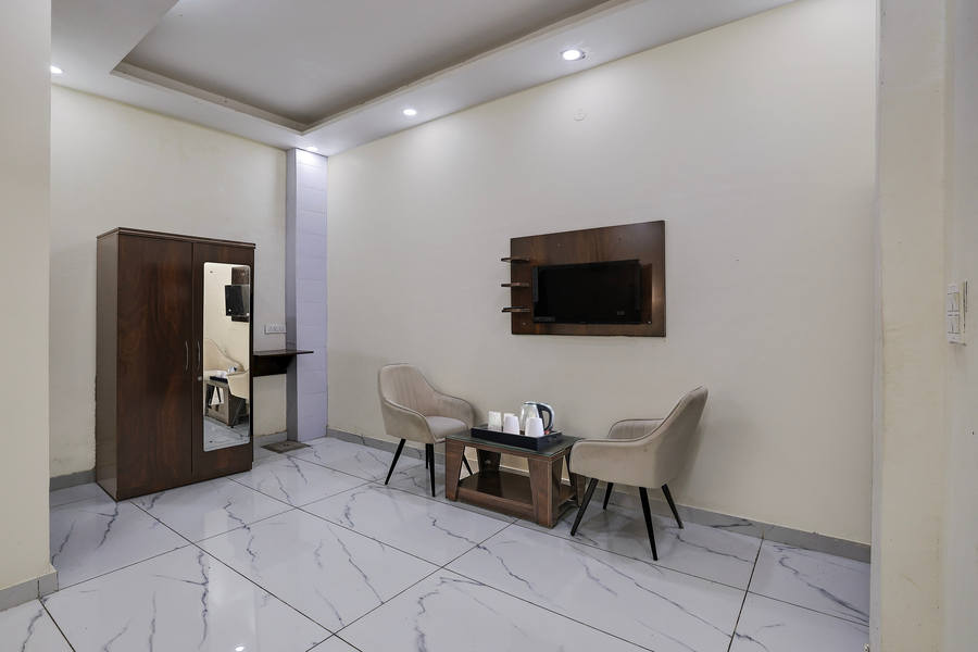 super hotel o clock tower dehradun formerly dooncity suites