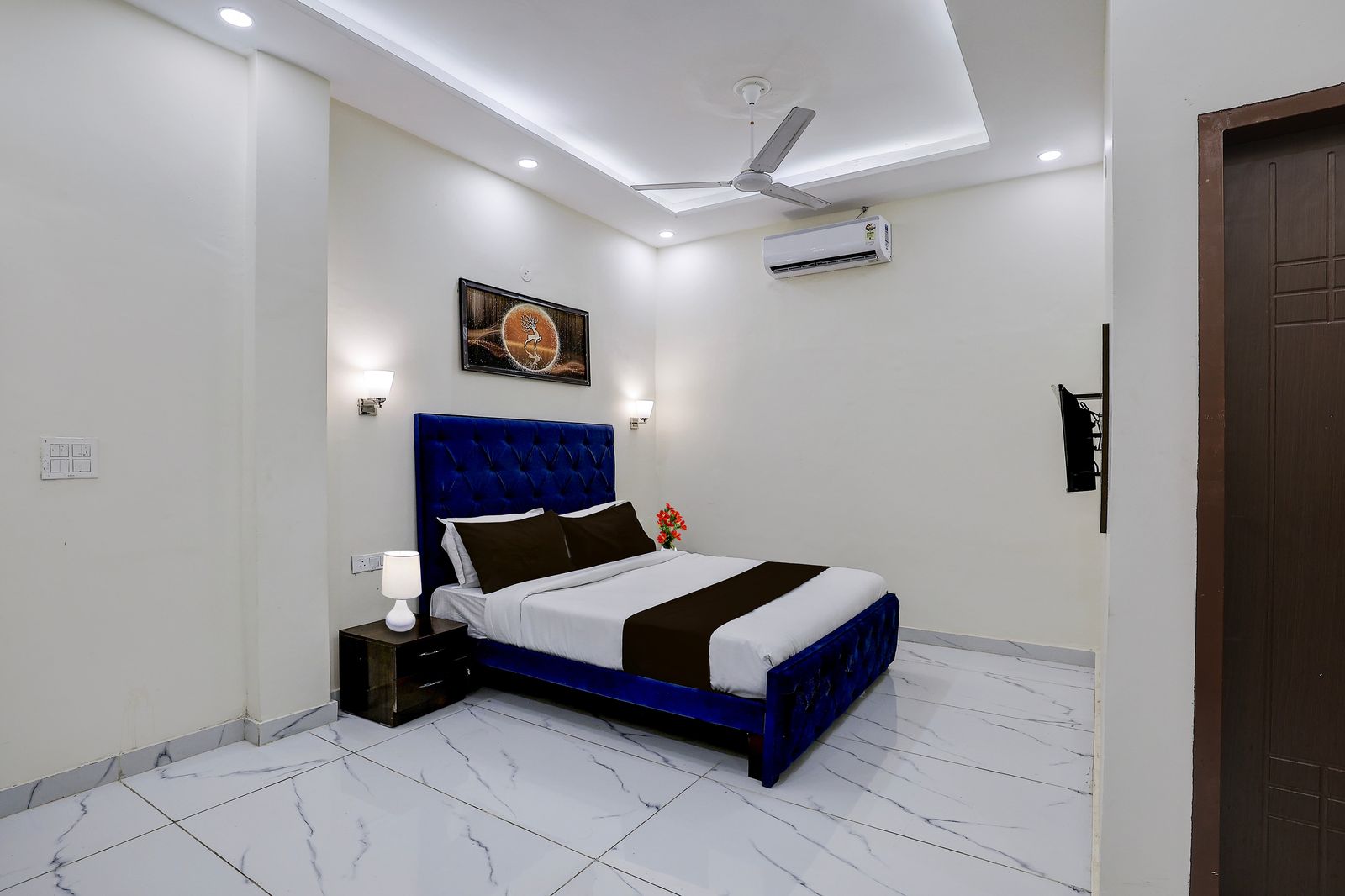 super hotel o clock tower dehradun formerly dooncity suites