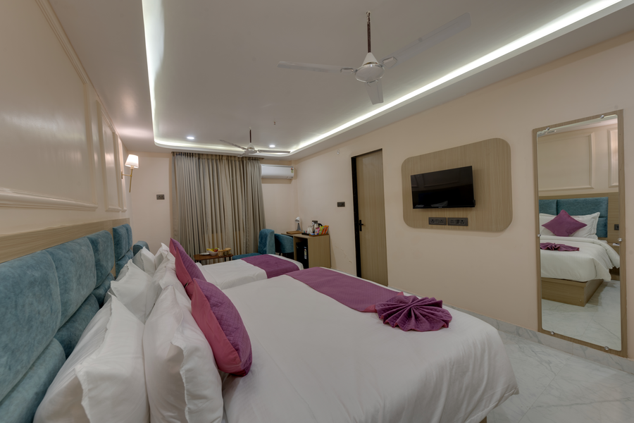 click collection ayodhya