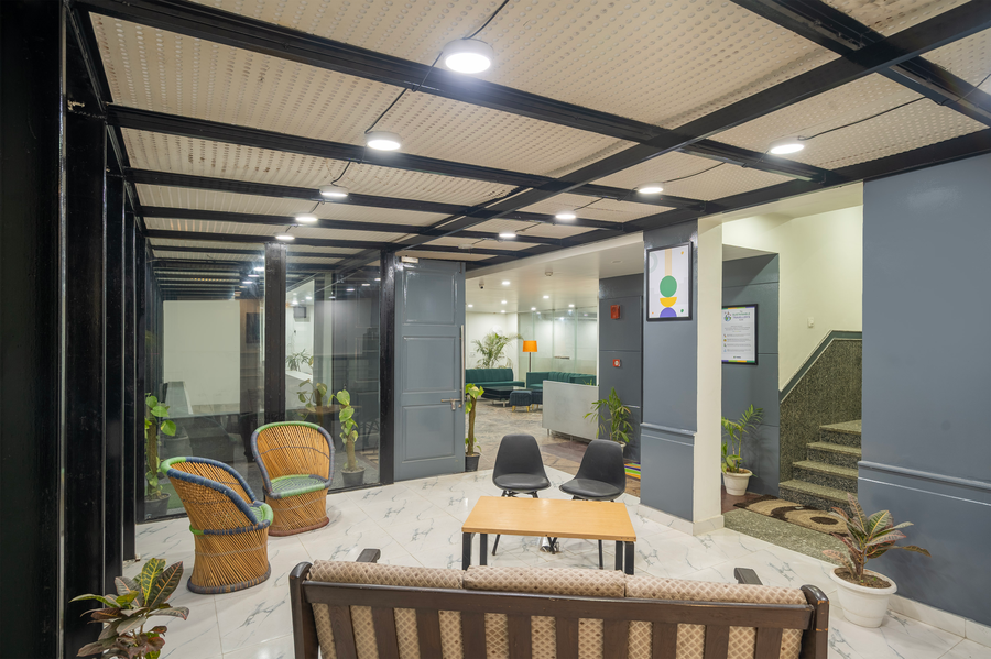 treebo twin tree suites