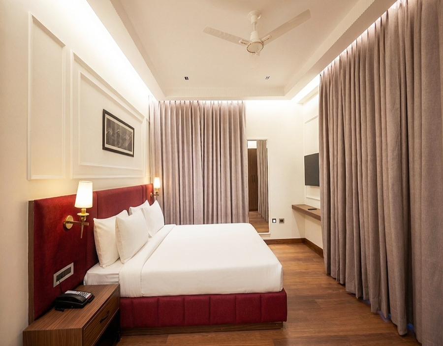 saltstayz autograph rishikesh near triveni ghat