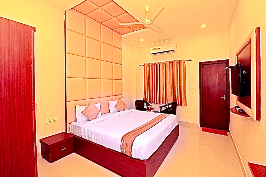 hotel dev ganga