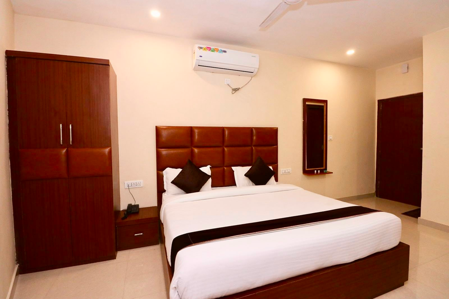 hotel dev ganga