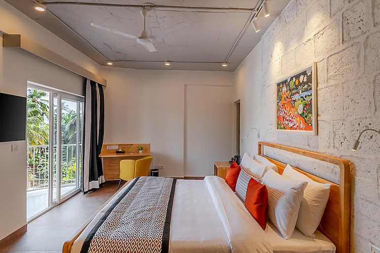 bedzzz xclusiv morjim goa by leisure hotels