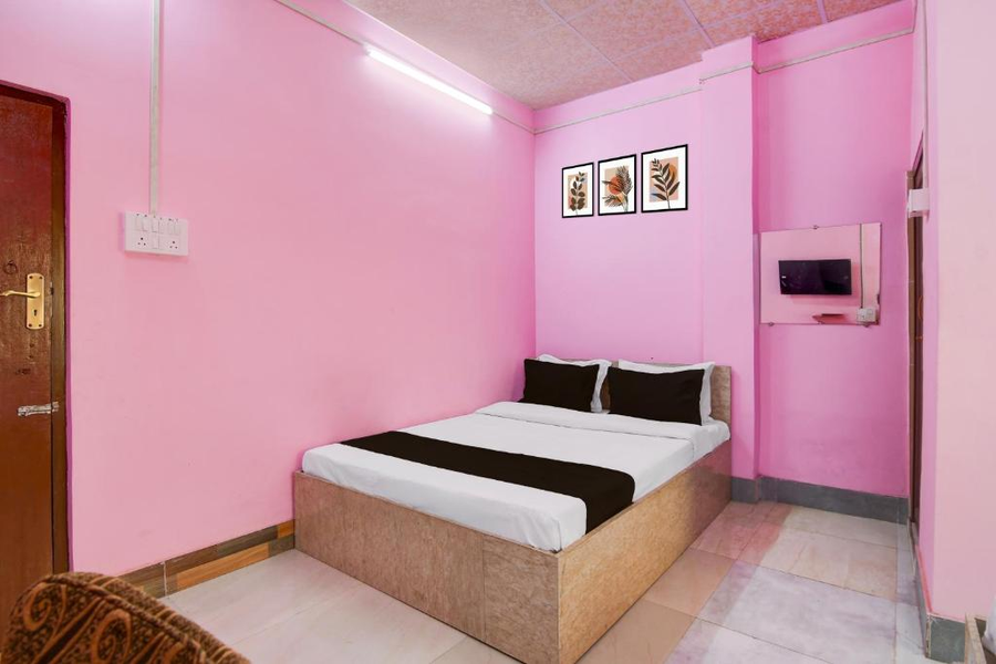 super hotel o shakuntala park bus terminus behala