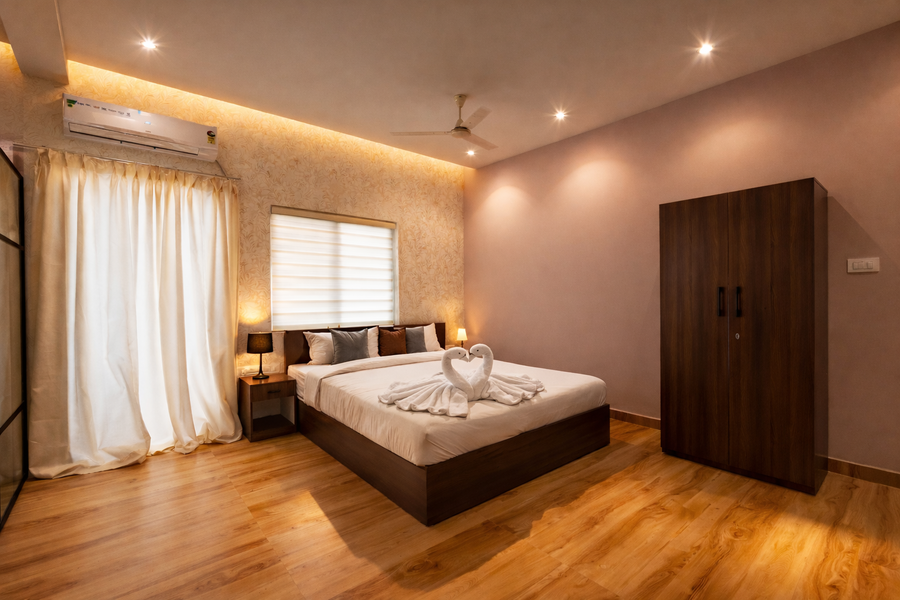 Hotel Seven Grand,,3 star