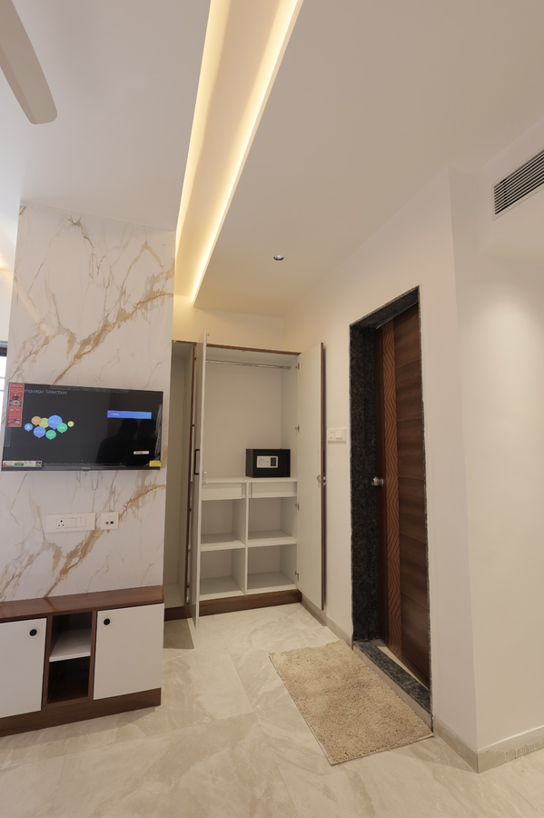 Hotel Krushnai Deluxe, Sangli,,3 star