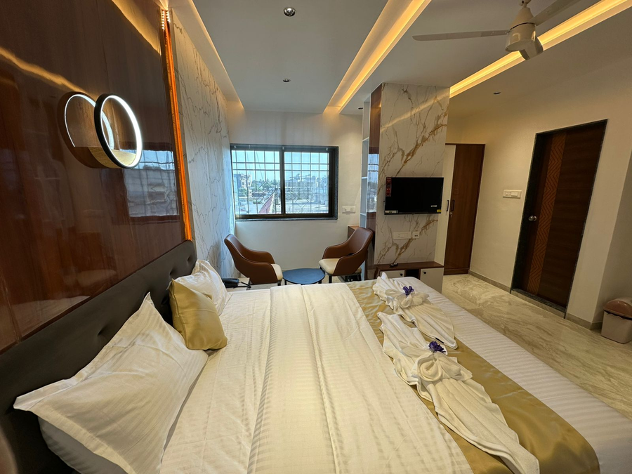 hotel krushnai deluxe sangli