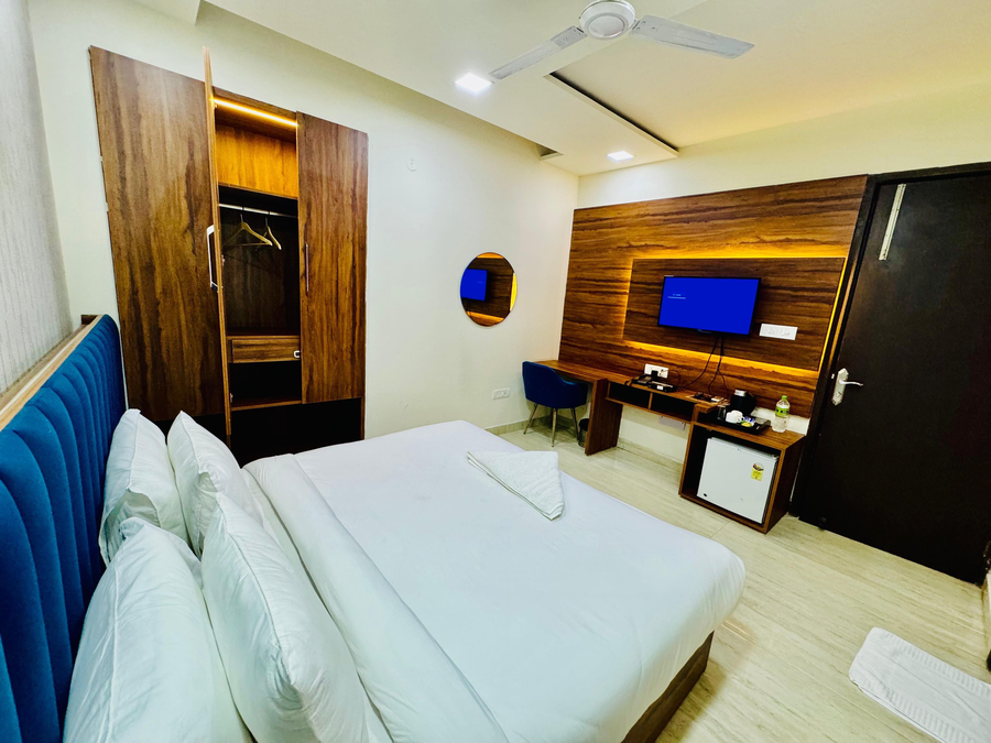 palette hotel and convention centre by checkin millennium city gurugram