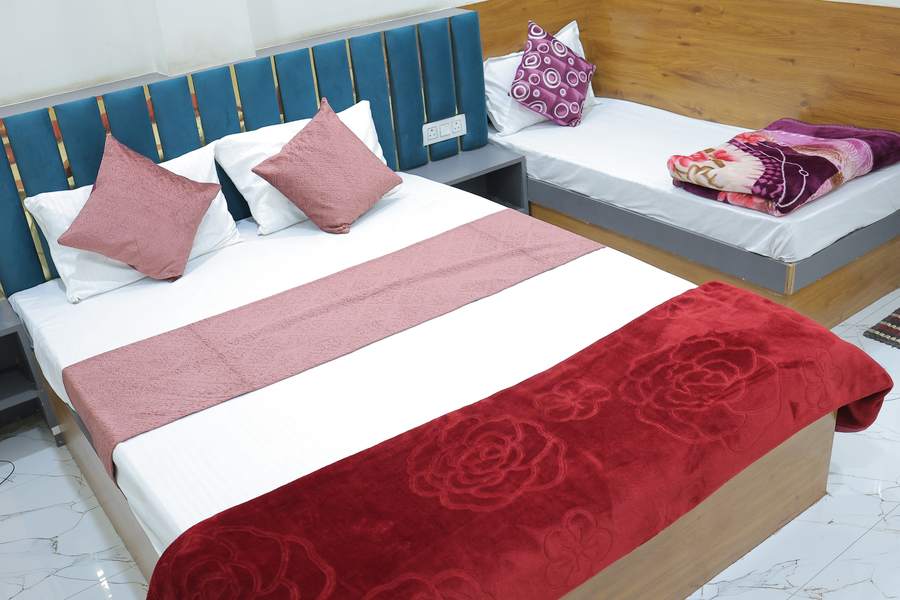 Hotel Aadi Shree,,3 star