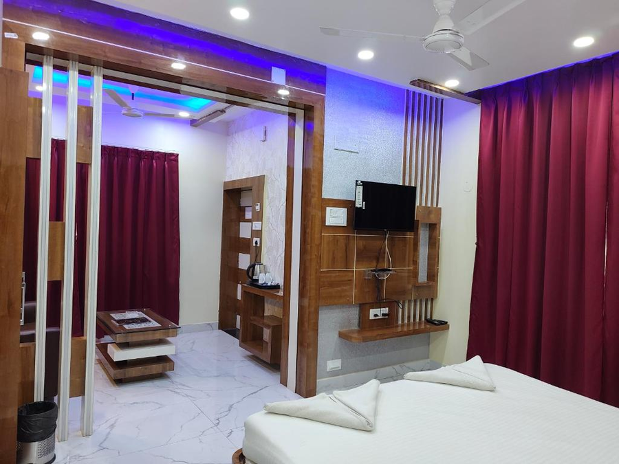 aryans sea sight resort