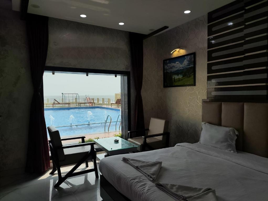 aryans sea sight resort