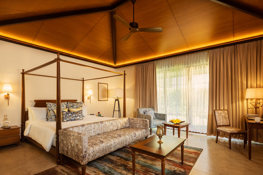 denissons beach resort