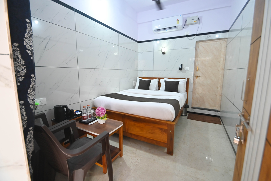 cr7 stay rooms and homestay