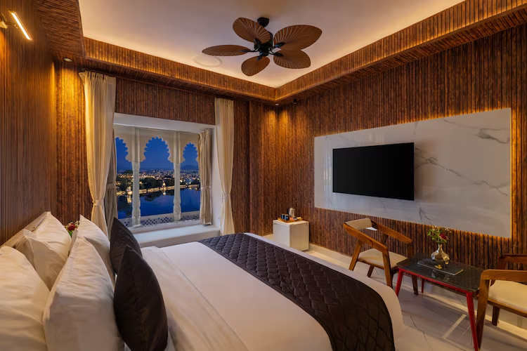 shakuntalam sagar luxury boutique lake view hotel udaipur