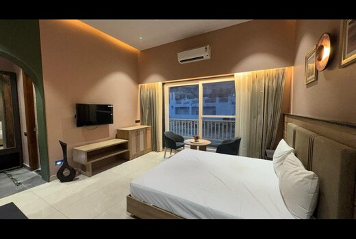 moustache select rishikesh mohanchatti