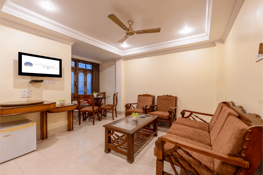 mayur hotel