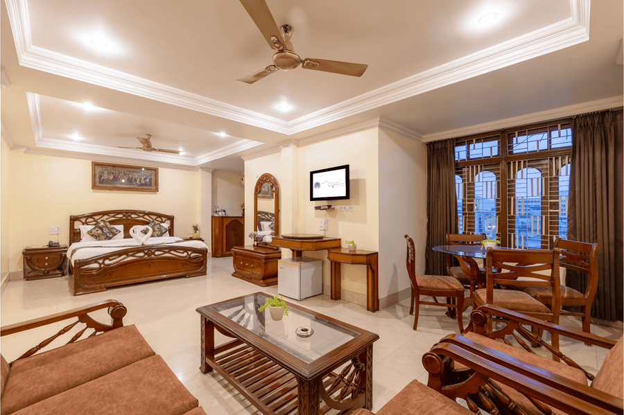 mayur hotel