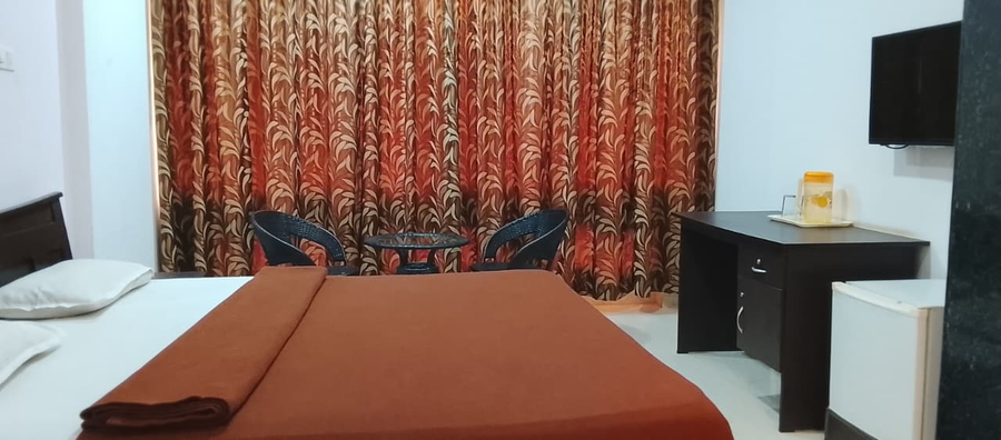 hotel ratnesh premium