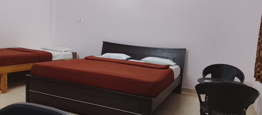 hotel ratnesh premium