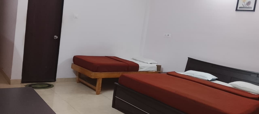 hotel ratnesh premium