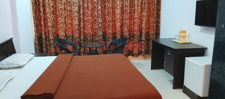 hotel ratnesh premium