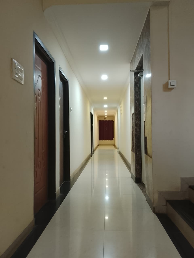 hotel ratnesh premium