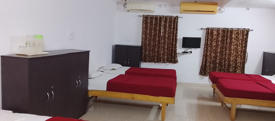 hotel ratnesh premium