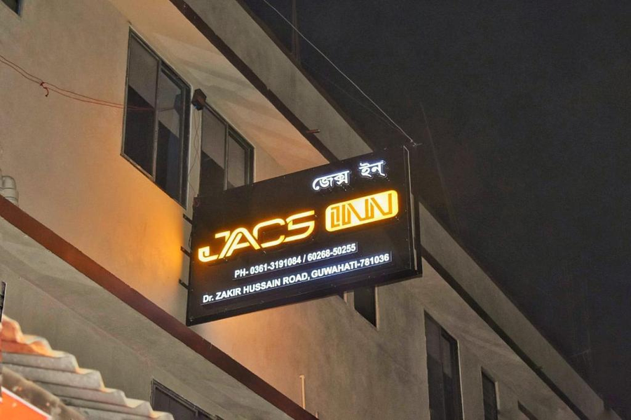 Jacs Inn,,3 star