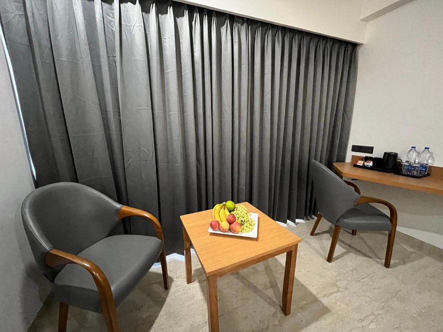 mastiff hotel crystara jalgaon