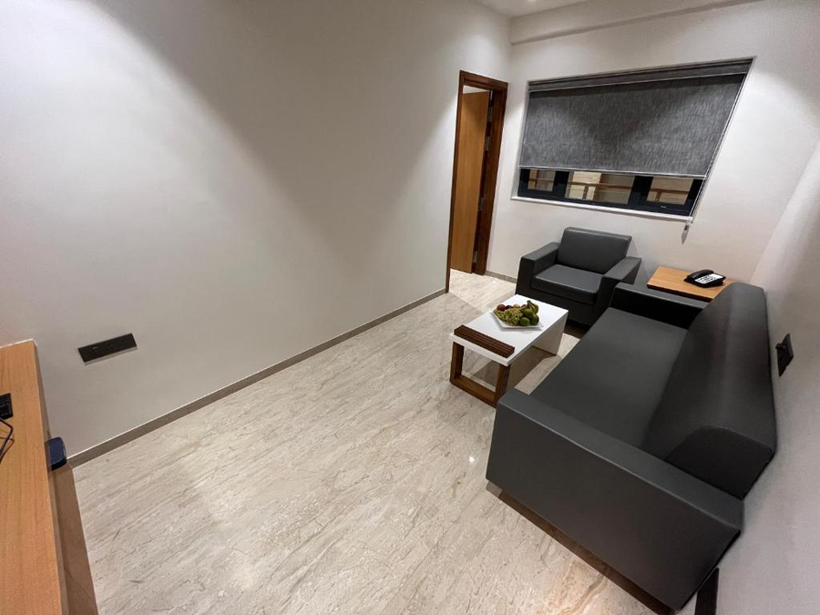 mastiff hotel silver in jalgaon